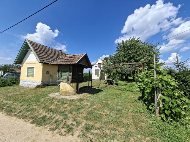 Eladó családi ház, Somogyudvarhelyen 4.5 M Ft, 3 szobás