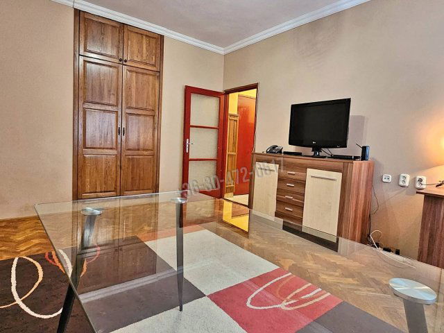 Eladó téglalakás, Egerben 39.9 M Ft, 2 szobás