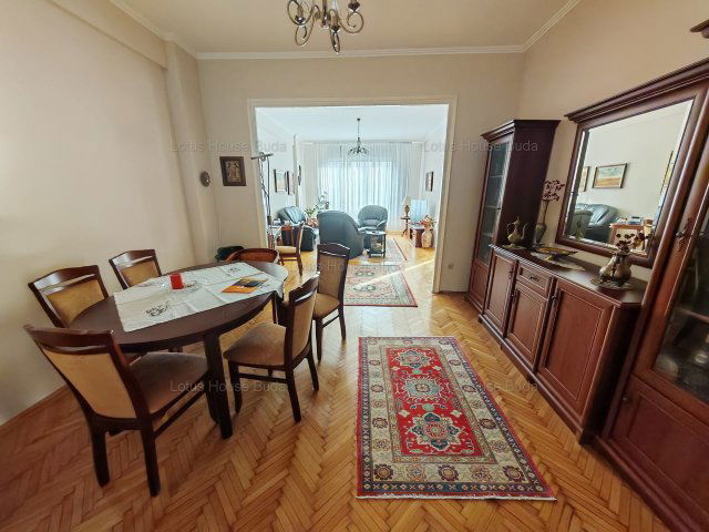 Eladó téglalakás, Budapesten, XI. kerületben 135 M Ft