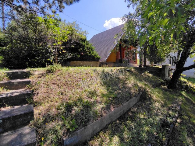 Eladó nyaraló, Báron 15 M Ft, 2 szobás / költözzbe.hu