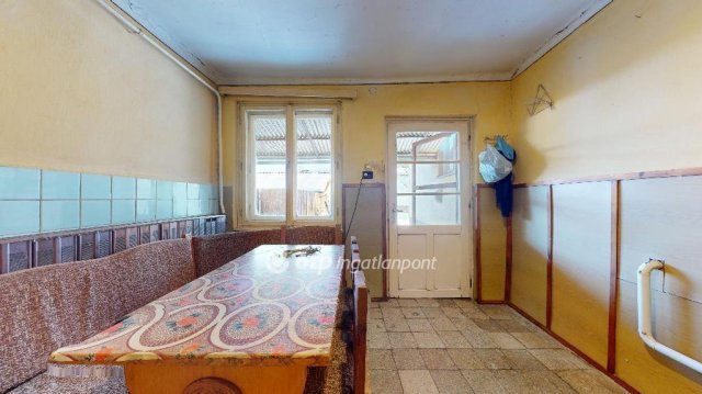 Eladó családi ház, Fehérgyarmaton 25.8 M Ft, 3 szobás