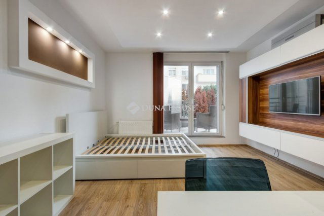 Kiadó téglalakás, albérlet, Budapesten, XIII. kerületben