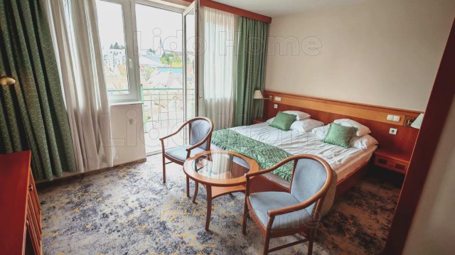 Kiadó téglalakás, albérlet, Hévízen 256 E Ft / hó, 1 szobás