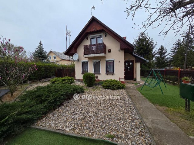 Kiadó családi ház, albérlet, Debrecenben 169 E Ft / hó