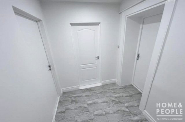 Eladó családi ház, Hódmezővásárhelyen 39.5 M Ft, 2+1 szobás