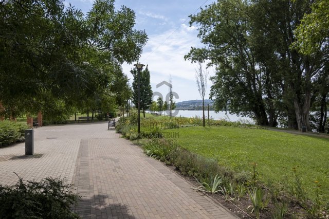 Eladó garázs, Budapesten, XIII. kerületben 181.121 M Ft