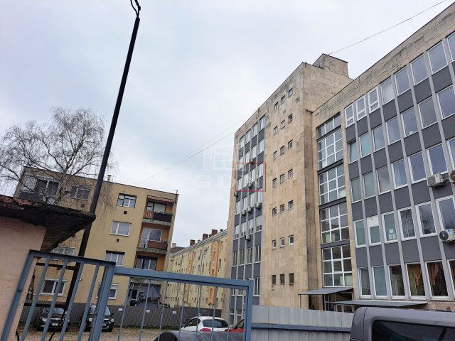 Eladó iroda, Miskolcon 19.9 M Ft, 3 szobás / költözzbe.hu