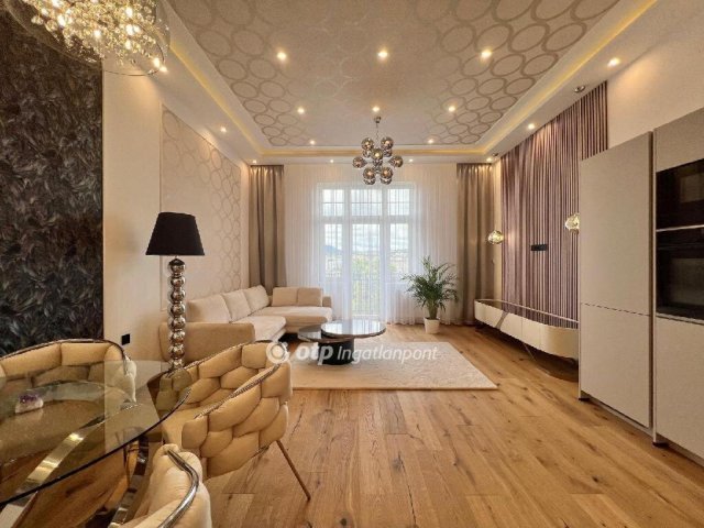 Eladó téglalakás, Budapesten, V. kerületben 259 M Ft, 2+1 szobás