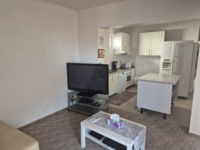 Eladó téglalakás, Budaörsön 99.9 M Ft, 3 szobás