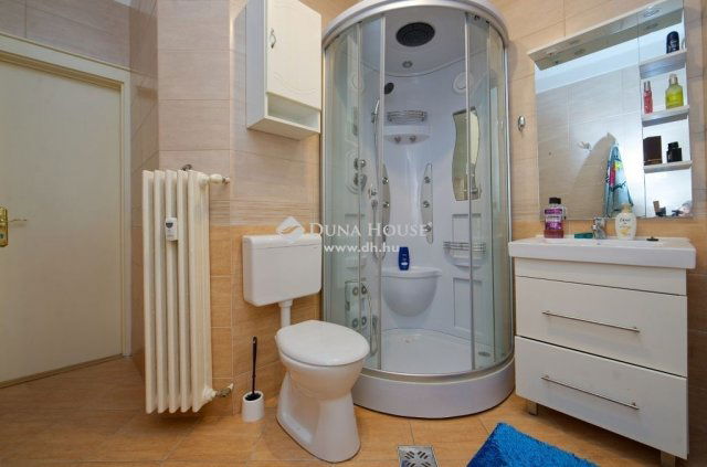 Eladó téglalakás, Budapesten, V. kerületben 289 M Ft, 3 szobás