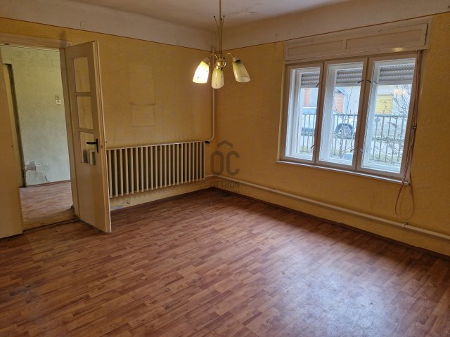 Eladó családi ház, Abonyban 27.99 M Ft, 3 szobás