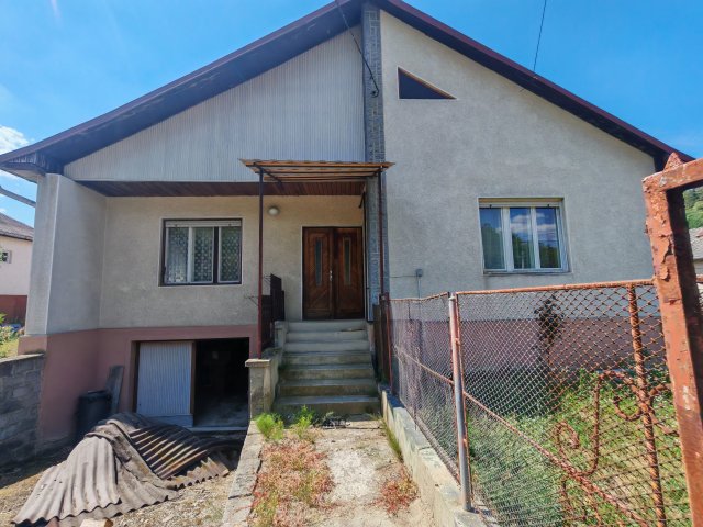 Eladó családi ház, Mátraszelén 24.99 M Ft, 4 szobás