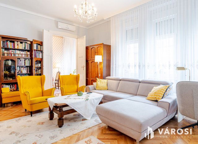 Eladó téglalakás, Szegeden 149.9 M Ft, 4+1 szobás