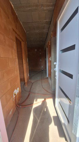 Eladó ikerház, Gödöllőn 124.9 M Ft, 5 szobás