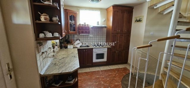 Eladó családi ház, Tápiószecsőn 118.5 M Ft, 2+2 szobás