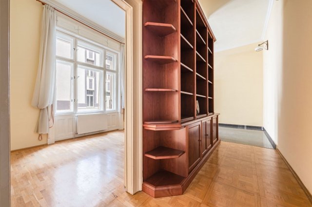 Eladó téglalakás, Budapesten, V. kerületben 199 M Ft, 3 szobás