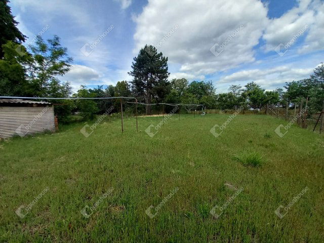 Eladó családi ház, Rákóczifalván 29.99 M Ft, 4 szobás