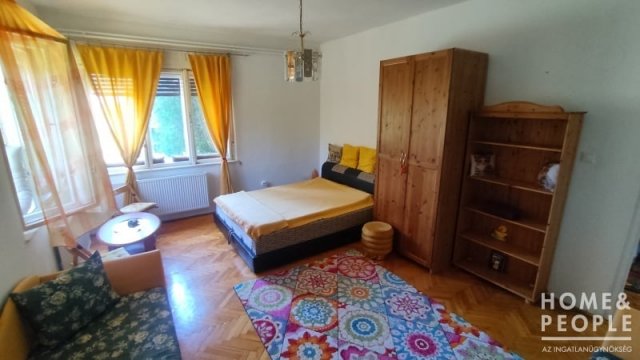 Eladó családi ház, Makón 64 M Ft, 4 szobás