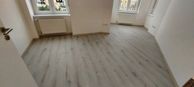 Eladó téglalakás, Budapesten, I. kerületben, Széna téren