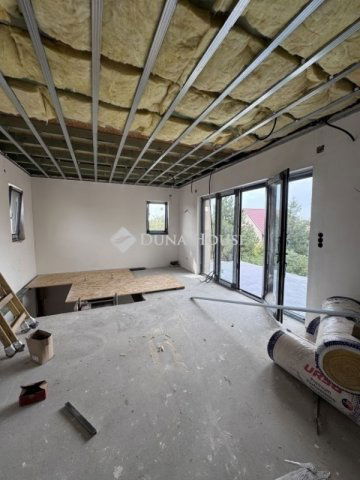 Eladó családi ház, Gyálon 249.9 M Ft, 6 szobás