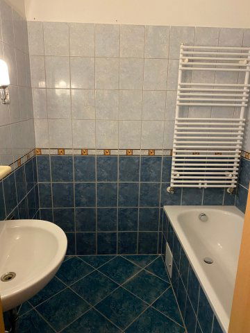 Kiadó téglalakás, albérlet, XIX. kerületben, Vas Gereben utcában