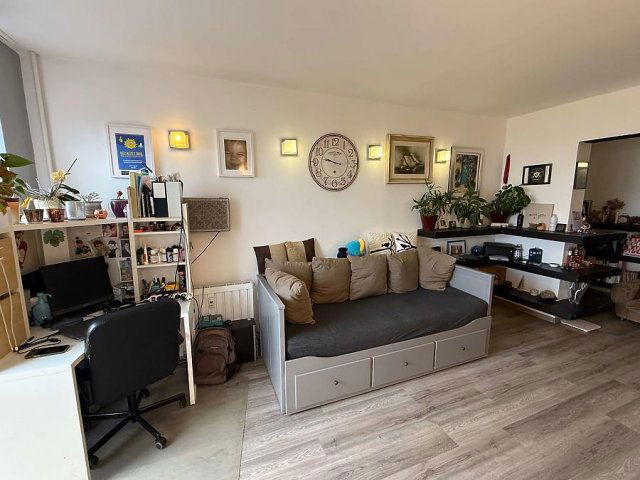 Eladó panellakás, Szentendrén 62.9 M Ft, 2 szobás