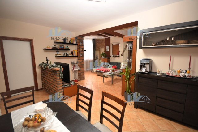 Eladó téglalakás, Szombathelyen 86 M Ft, 4 szobás