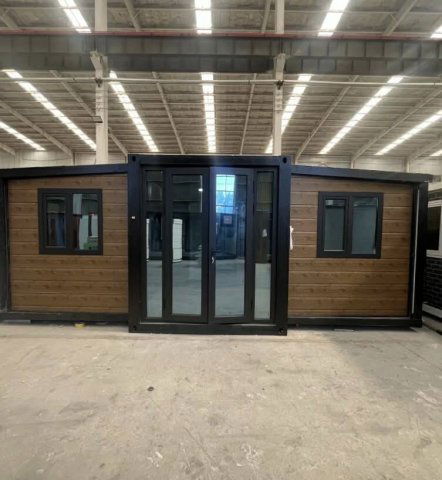 Eladó mezogazdasagi ingatlan, Komáromban 10.5 M Ft