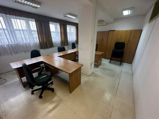 Kiadó iroda, Zalaegerszegen 90 E Ft / hó, 1 szobás