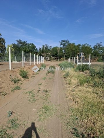 Eladó családi ház, Kókán 69.9 M Ft, 4 szobás