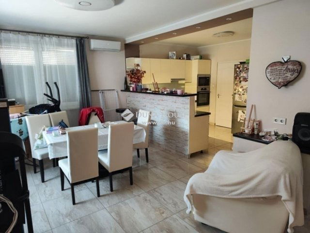 Eladó családi ház, Gyömrőn 85 M Ft, 3 szobás