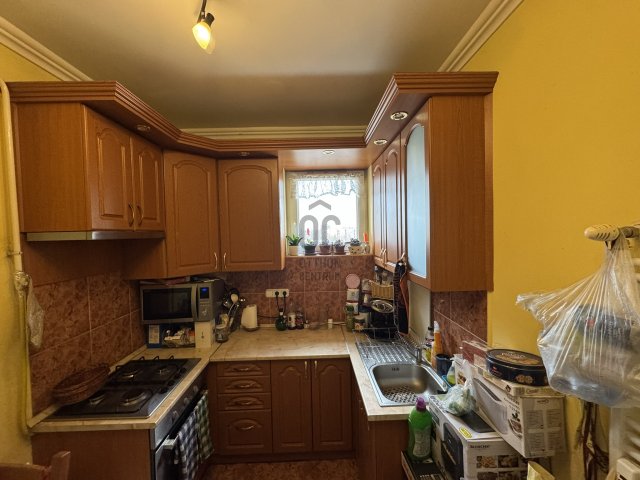 Eladó panellakás, Kecskeméten 39.9 M Ft, 2 szobás