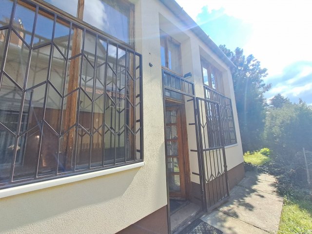 Eladó családi ház, Budapesten, XV. kerületben 98 M Ft, 3 szobás