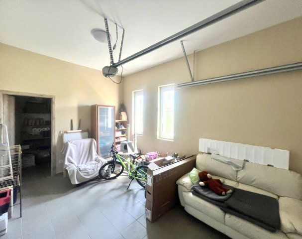 Eladó családi ház, Sződön 120 M Ft, 5 szobás
