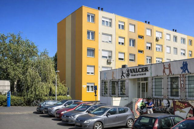 Kiadó panellakás, albérlet, Debrecenben 180 E Ft / hó, 2 szobás