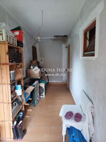 Eladó családi ház, Ráckevén 49.99 M Ft, 2 szobás