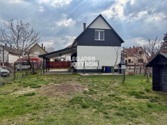 Eladó családi ház, Törtelen 39 M Ft, 2+1 szobás