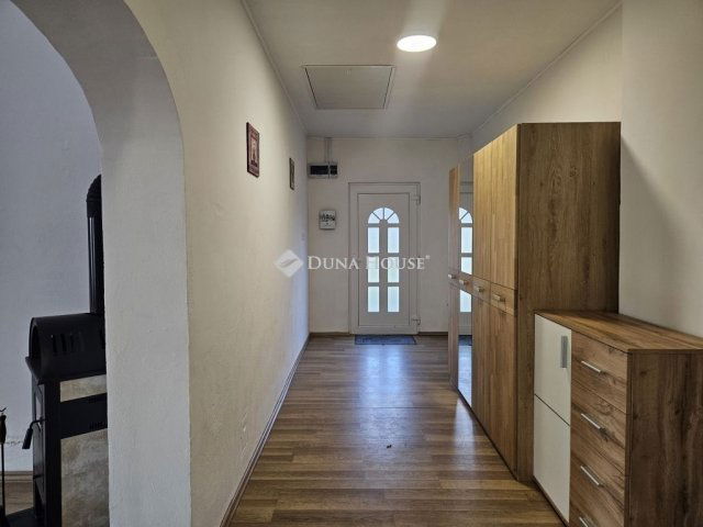 Eladó családi ház, Vokányon 24.9 M Ft, 3 szobás