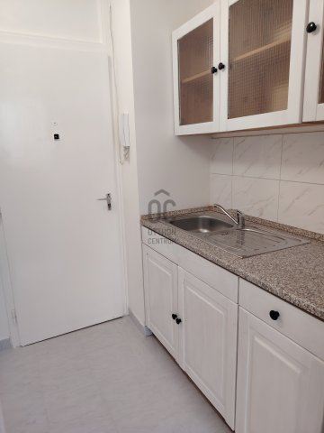 Kiadó téglalakás, albérlet, Szekszárdon, Mikes utcában