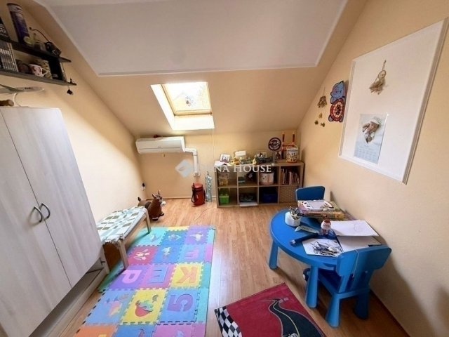 Eladó családi ház, Budapesten, XVIII. kerületben 79.9 M Ft