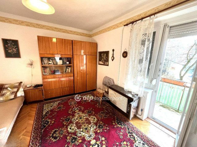 Eladó panellakás, Salgótarjánban 19.3 M Ft, 2 szobás