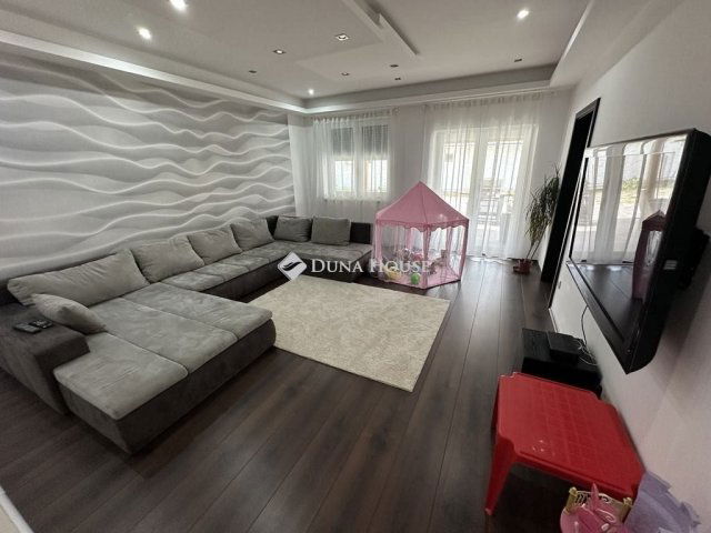 Eladó családi ház, Albertirsán 130 M Ft, 4 szobás