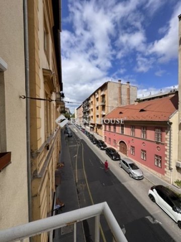 Kiadó téglalakás, albérlet, I. kerületben, Batthyány utcában