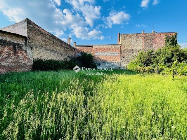 Eladó családi ház, Budapesten, XXI. kerületben 99.9 M Ft