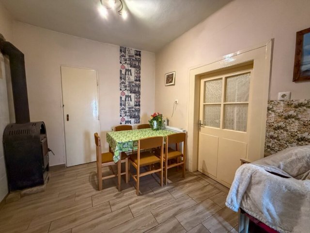 Eladó családi ház, Szabadszálláson 26.899 M Ft, 3 szobás