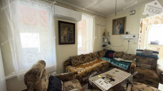 Eladó családi ház, Kecskeméten 89.9 M Ft, 3 szobás