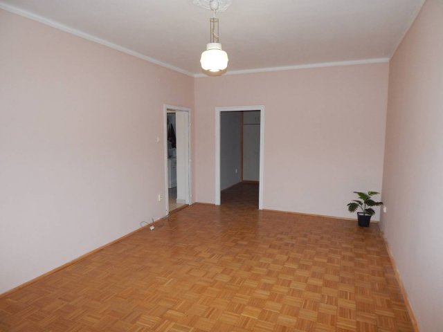 Eladó téglalakás, Tatabányán 41 M Ft, 2 szobás