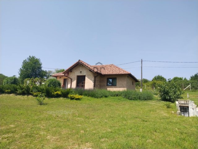 Eladó családi ház, Piliscsabán 89 M Ft, 2 szobás