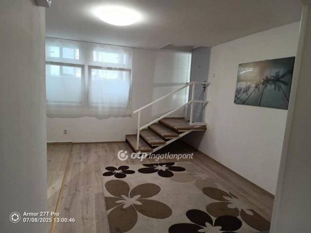 Eladó téglalakás, Budapesten, VII. kerületben 30.9 M Ft