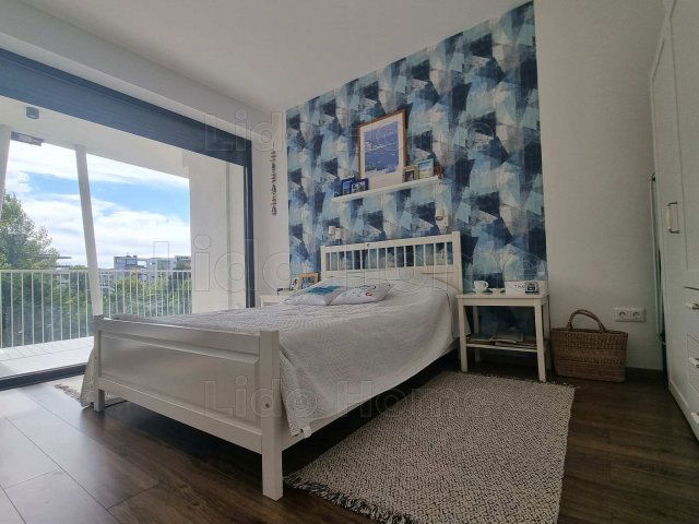 Eladó téglalakás, Siófokon 125 M Ft, 3 szobás